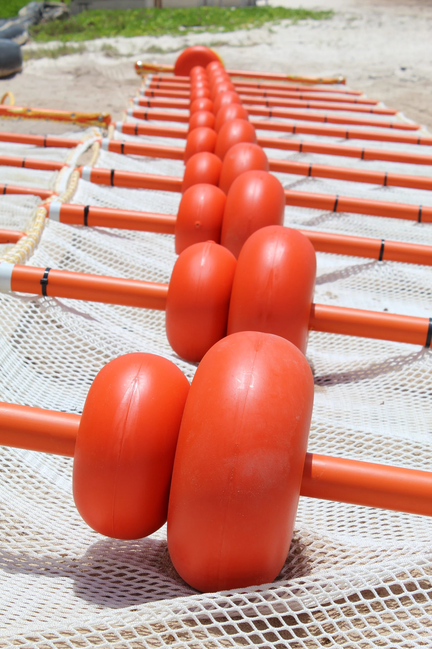 Booms-Barriers-sargassum-2